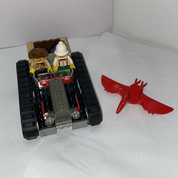 2000 Lego Adventurers: Dino Island #5934 Track Master - Picture 3 of 8